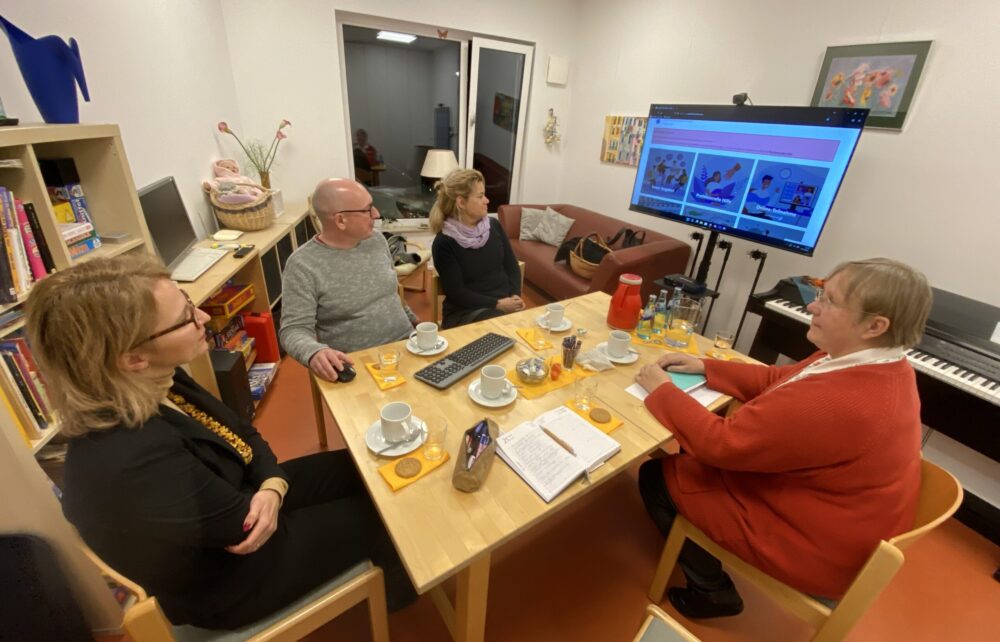 Übergabe der Kommunikationsstation an das MGH Wehrheim